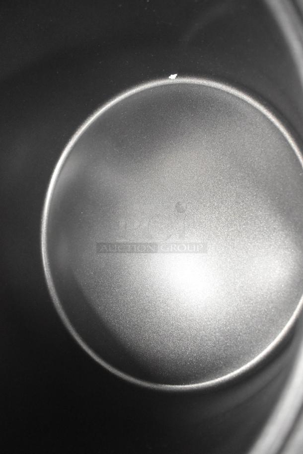 Brand new Avantco 177RCSB90 90 cup digital rice cooker interior with minor scratch. Hinged lid, 240V, 1-phase.