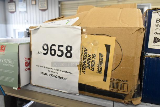 Brand new 190m22hsknif slicer knife assembly for #22 slicer/shredder, in original box, minor box damage, item #9658.
