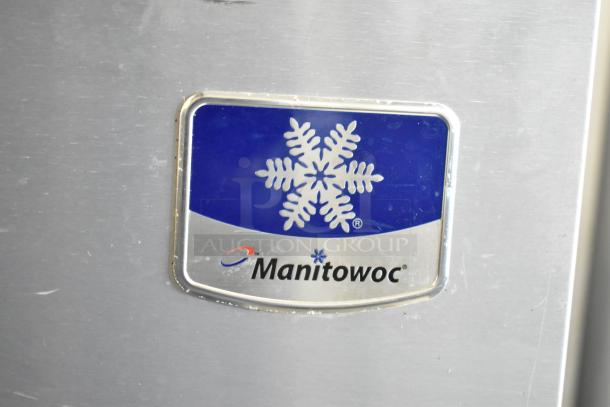 Manitowoc ID0452A-161 Commercial Ice Head on Ice Bin, 115 Volts, 1 Phase. Features Manitowoc snowflake logo.