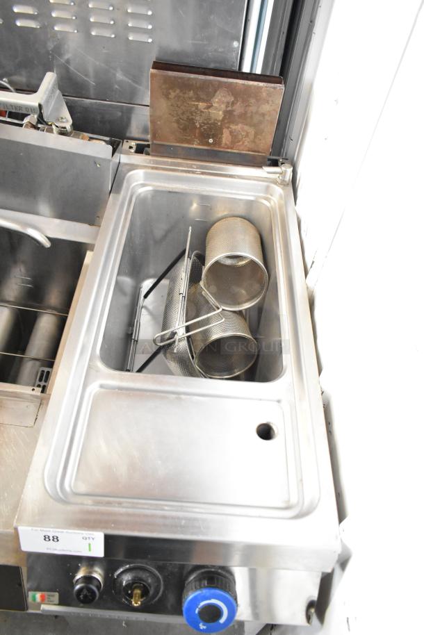 Rosito Bisani CPG1TWBHBTU commercial pasta cooker, natural gas, stainless steel, top view with basket inserts.