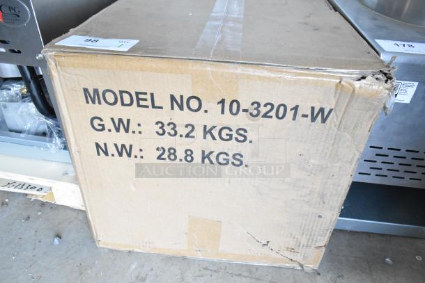 Brown box labeled Weston Model 10-3201-W Pro Series Meat Grinder, 120V, 1 Phase, 33.2 kg gross weight, minor box damage.