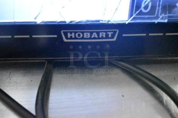 Hobart commercial countertop scale, no power cord, visible screen damage. Tested and working, 120/208-240V, 1 phase.