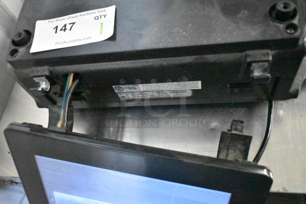 2020 Hobart HTi-7LH4W scale, working condition. Features 120/208-240V, 1 Phase. Auction tag shown on device.