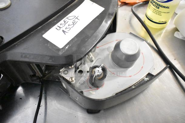 2020 Hobart HTi-7LH4W commercial countertop scale in used condition, label reading "USED ASSET." Includes wiring and components.