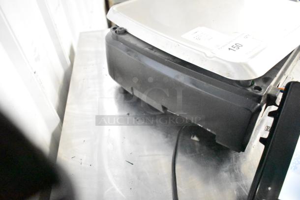 2018 Hobart HTi-7LH26 commercial countertop scale, tested and working, 120/208-240V, 1 phase, with control panel.