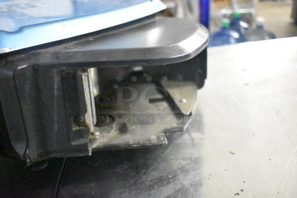 Hobart commercial countertop scale, black casing. Features 120/208-240 Volt, 1 Phase power. Tested and working.