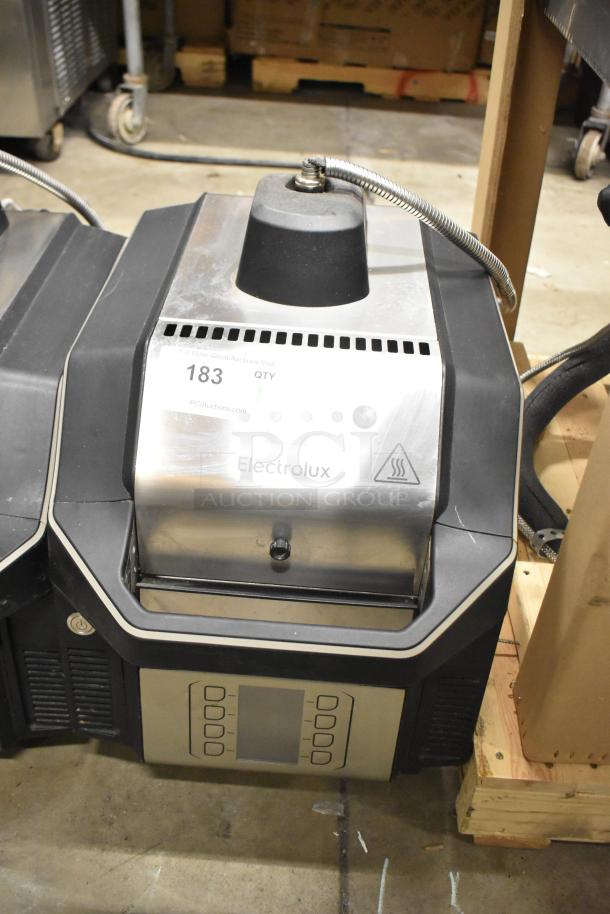 2019 Electrolux HSPP3BPRS Panini Press, commercial countertop model, 208V, 1 phase. Features Electrolux branding.
