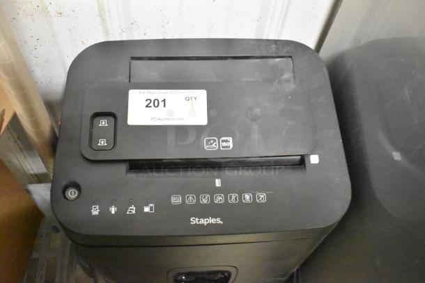 Staples ST62157 Micro-Cut Shredder, 120 Volts, 1 Phase, good condition, visible control panel and operation symbols.