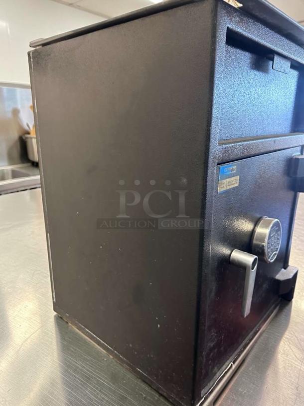 Bluedot Safes Commercial Depository Drop Safe with Digital SecuRam ProLogic Lock, exceptional condition, fully tested.