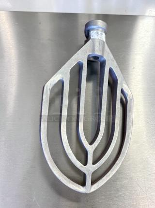 Commercial aluminum flat beater paddle, 17", superior condition, heavy-duty mixer attachment, model MIX-S-BEATER-0690.