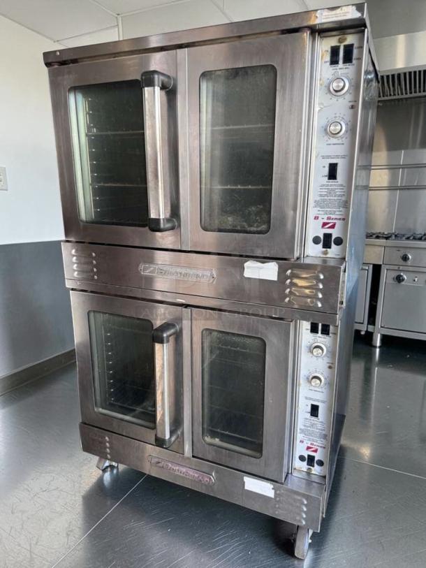 Southbend B-Series double deck commercial convection oven in outstanding condition, natural gas, fully tested, stainless steel.