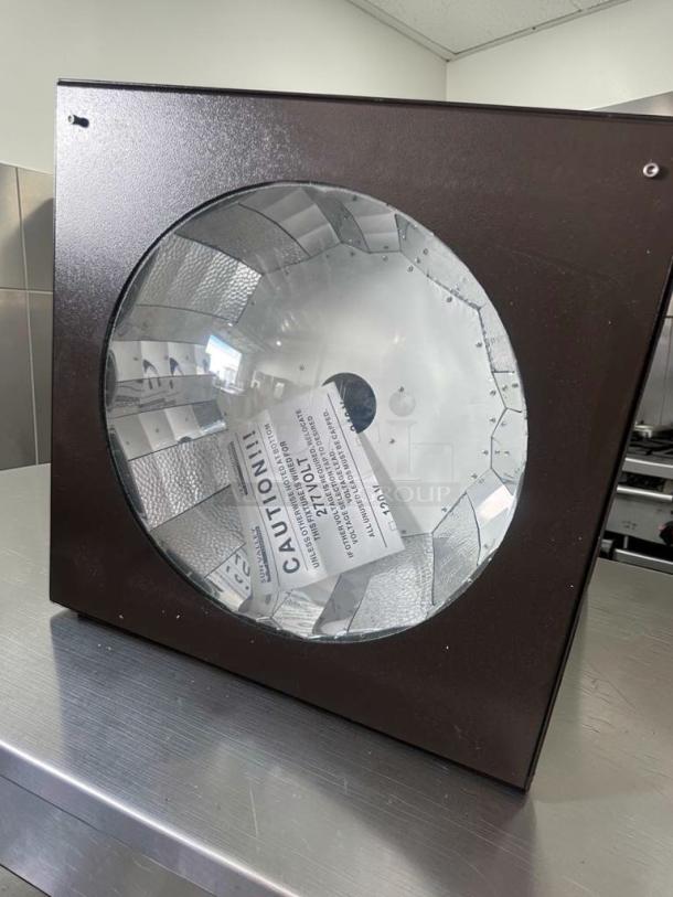 Sun Valley Architectural Lighting 24x24 ceiling fixture, elite condition, reflector housing, 277V, fully tested, USA-made.