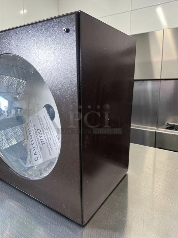 Elite condition Sun Valley Architectural Lighting 24x24 ceiling fixture. Model: Architectural Reflector. Fully tested, 277V.