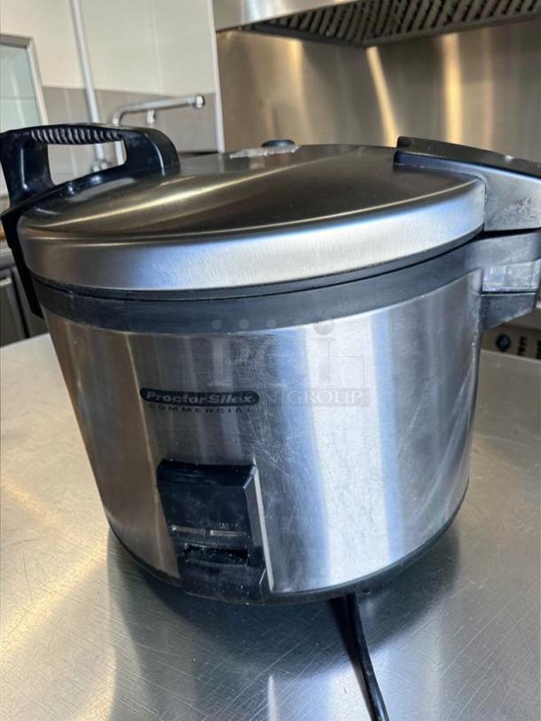 Proctor Silex 37560R commercial rice cooker, 60 cup capacity, stainless steel, excellent condition, ETL & NSF listed.