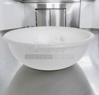 15 Qt white plastic mixing bowl, superior condition, by Commercial Kitchen Supply. Set of 3, 12 3/4" diameter for kitchen prep.