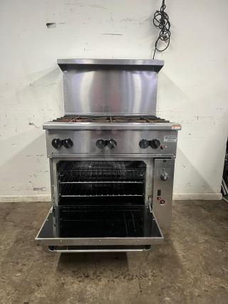 VULCAN 36S-6B 36" gas range with 6 burners and standard oven. Natural gas. Stainless steel finish, open oven door.