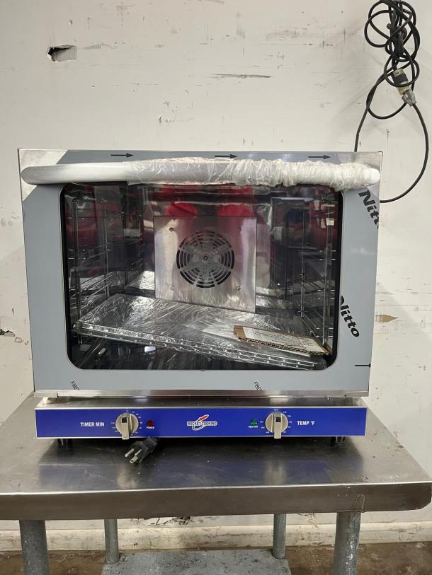 EVERNEW ENCOV-28 Convection Oven, half size, stainless steel, new condition, visible control knobs, interior fan.