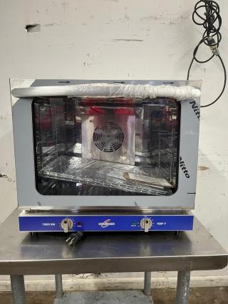 EVERNEW ENCOV-28 Convection Oven, half size, stainless steel, new condition, visible control knobs, interior fan.
