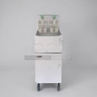 Dean SM140GNSC gas fryer, commercial stainless steel, high capacity, floor model, like new, fully tested, DEA-L-FRY-0781.