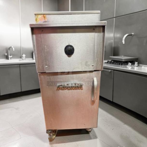 Imperial IPC-14NG gas pasta cooker, stainless steel, 12-gallon capacity, 105,000 BTU, pristine condition, on wheels.