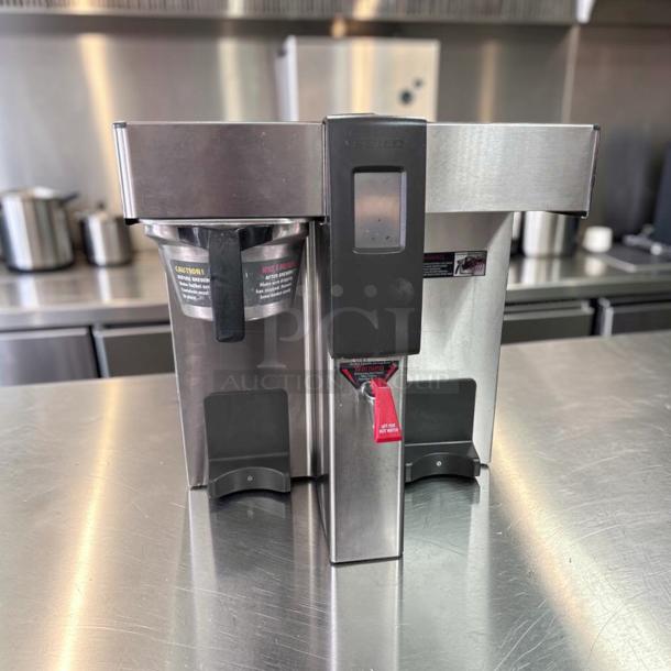 Fetco CBS-2132-XTS coffee brewer in stainless steel, top-tier condition, from the Extractor Series. Fully tested and operational.