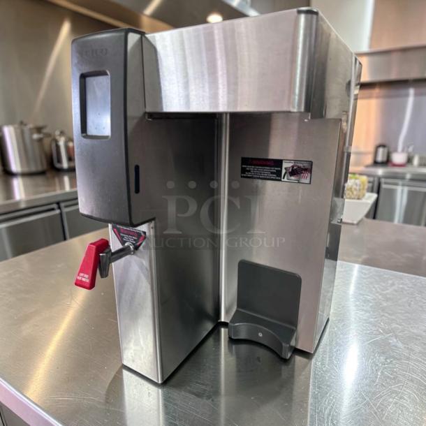 Fetco CBS-2132-XTS coffee brewer, stainless steel, high-volume commercial system, extractor series, excellent condition.