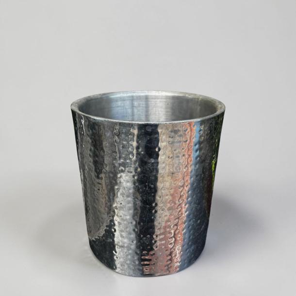 Immaculate hammered stainless steel ice bucket, professional-grade. Model: BAR-S-ICE-0663, durable for bar service.