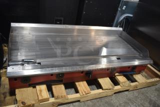 Brand new 2025 Avantco 177CAG60MG commercial natural gas flat top griddle. Scratch and dent condition; stainless steel.
