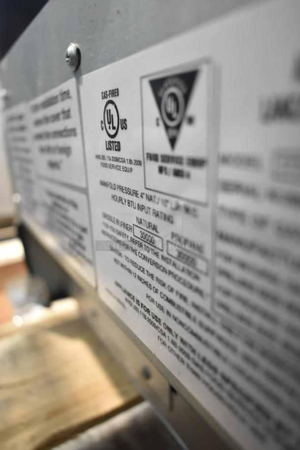 Avantco 177CAG60MG commercial countertop natural gas griddle, brand new, scratch and dent, UL listed, 30000 BTU rating.