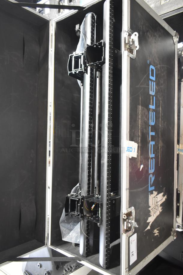 2 Createled AirBLADE-15 indoor full-color SMD pieces in hard case, shown open. Features visible Createled branding.