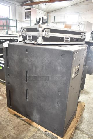 3-item set with Dynacord PWH28 subwoofer in planar-waveguide-basshorn design, in good condition on a pallet.