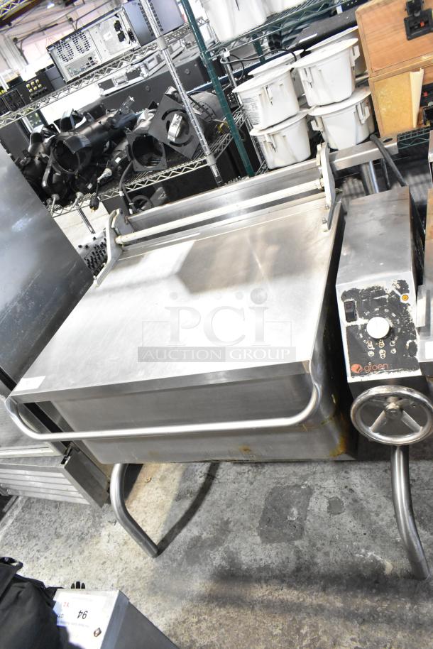 Groen Commercial 40 Gallon Braising Pan, floor style, stainless steel, visible control panel, used condition.