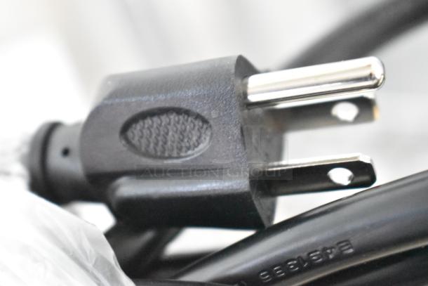 Power cord of a 2025 Avantco 177IC1800 Countertop Induction Range, showing the plug and cable details.