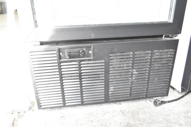 2019 Habco SE18 commercial reach-in cooler, single door, 115 volts, 1 phase. Features a digital temperature display.