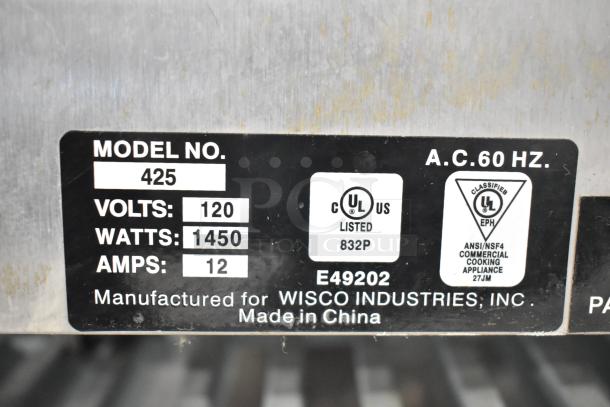 Wisco 425 Countertop Pizza Oven, Model 425, 120V, 1450W, 12A. UL Listed, Made in China.