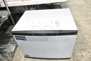 BRAND NEW Avantco 194MCH430A Commercial Modular Half Cube Ice Machine, 400 lb capacity, 115 Volts, visible scratch, label intact.