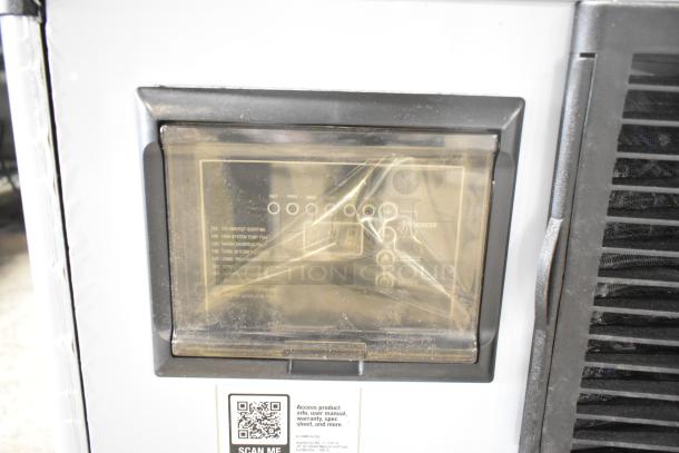 Brand new Avantco 194MCH430A ice machine, 400 lb capacity, 115V, showing control panel and QR code label.