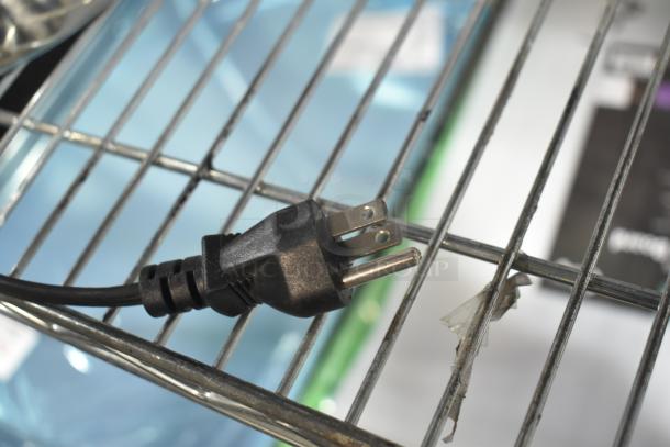 BRAND NEW Carnival King 382PM8KETTLE Replacement Kettle for 8 oz. Popcorn Poppers, plug on metal shelf.