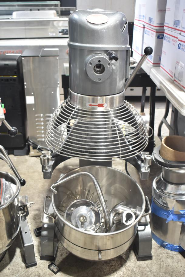 BRAND NEW Avantco 177MX30H 30 Qt Planetary Dough Mixer with bowl, guard, hook, paddle, whisk; 120V, 1 Phase.