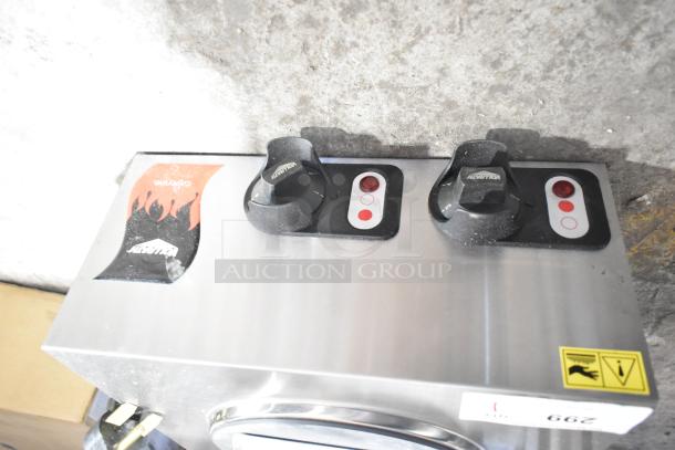 Vollrath Cayenne STA8002 2-burner countertop electric hot plate, brand new with minor scratches. Model 40739, 208/240 volts, 1 phase.