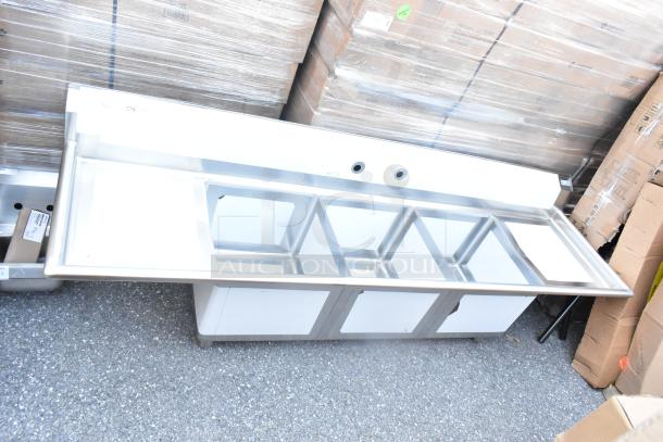 BRAND NEW SCRATCH AND DENT KoolMore KM-SC181814-1883 stainless steel 3 bay sink with dual drain boards, no legs.