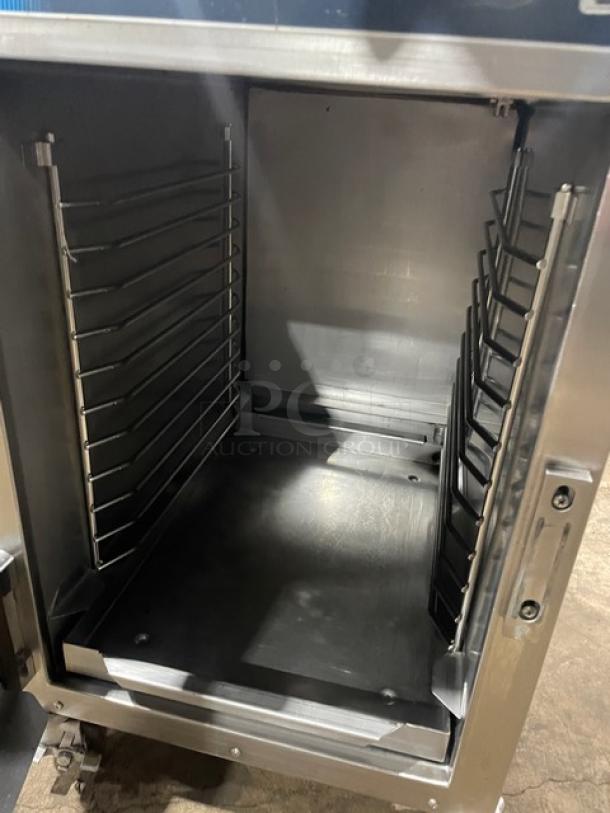 Alto-Shaam 500-TH/III Halo Heat undercounter cook-n-hold oven, digital controls, built-in pan rack, stainless steel.