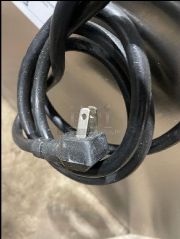 Alto-Shaam 500-2DN 2-drawer warming drawer, stainless steel, 120V, 1 phase, Halo Heat Series, 2016 model, power cord shown.