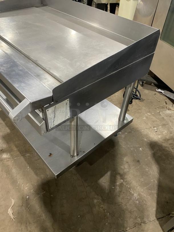 RARE Vulcan Checkers Style stainless steel natural gas griddle with back/side splash, undershelf cart, 120V, on casters.