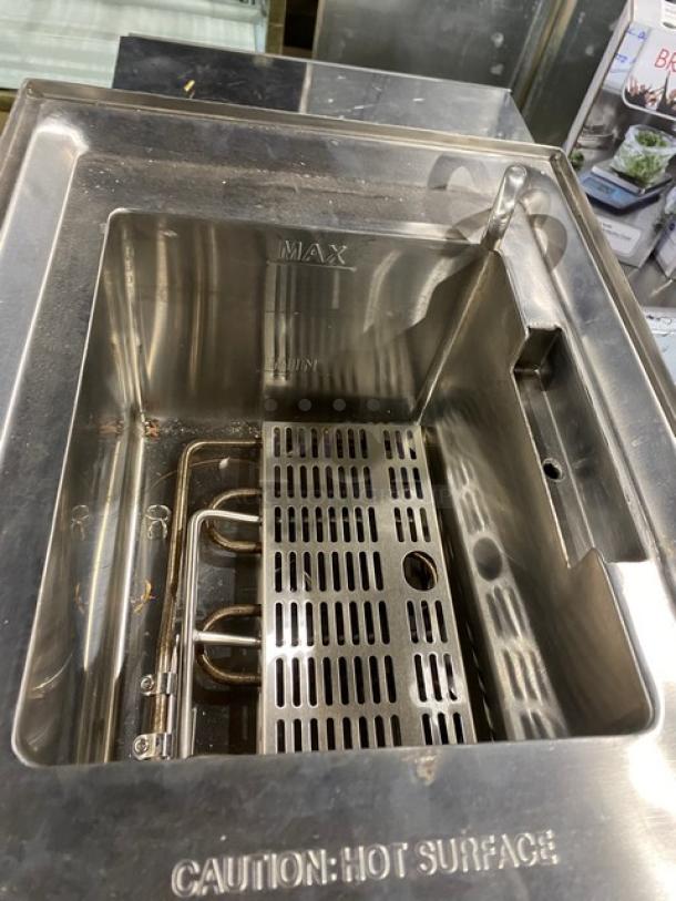 Omcan 41882 stainless steel single tank electric pasta cooker with basket holder, mesh basket, max fill line, 240V.