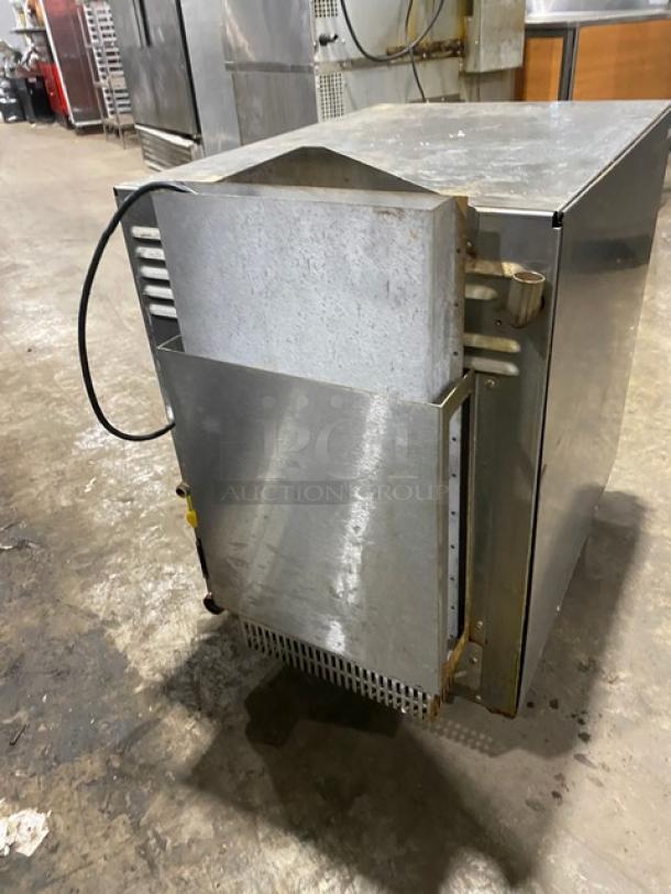 Groen SSB5G commercial gas steamer on legs, model SSB-5G, serial J170S85-1-1, 115V, 1 phase, used condition.