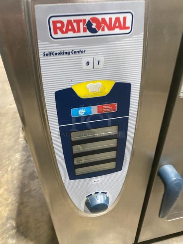 Rational SelfCooking Center SCC102G combi oven, stainless steel, electric, with control panel, on legs, model SCC102G.