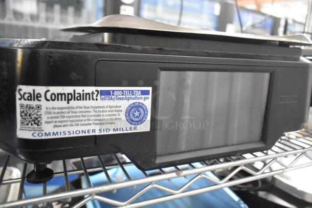 2017 Hobart HTi-7LH26 commercial countertop scale, 120/208-240V, 1 phase. Tested, working, with compliance label.