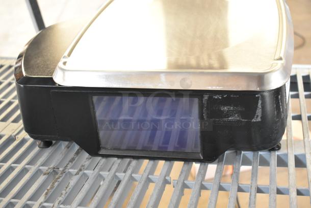 2016 Hobart HTi-7LH Metal Commercial Food Portioning Scale, tested and working. 120/208-240V, 1 phase.