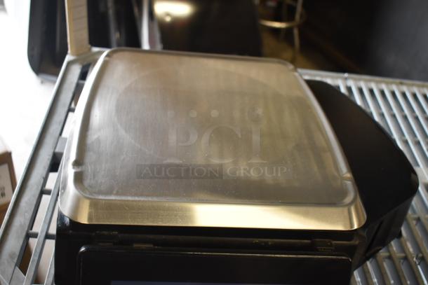 2017 Hobart HTi-7LH26 metal commercial countertop food portioning scale, tested and working, 120/208-240 volts, 1 phase.